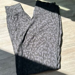 Lululemon Align Joggers